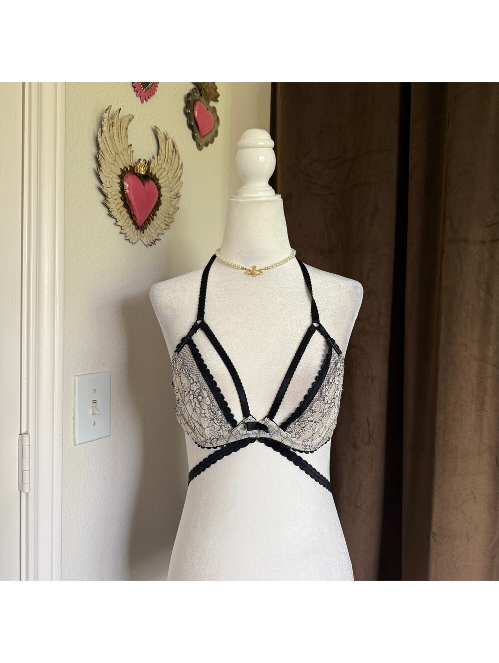 Victoria's Secret Very Sexy 34B Lace Strappy Cage Bra Black White Y2K